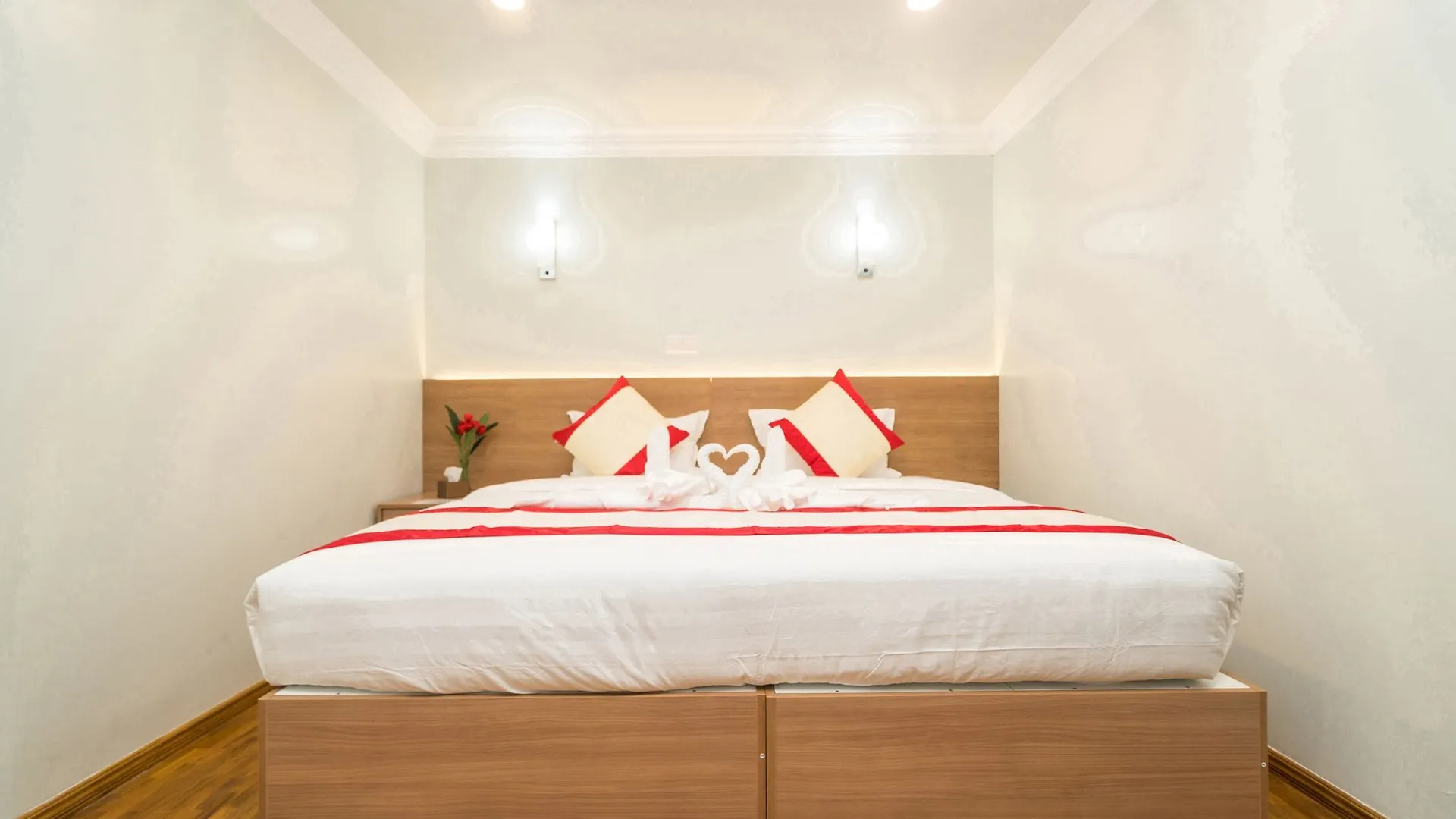 יאנגון Sakura Hotel
